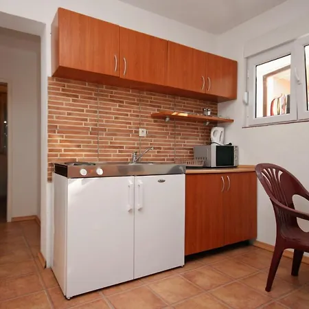 With A Parking Space Podaca, Makarska - 6050 *