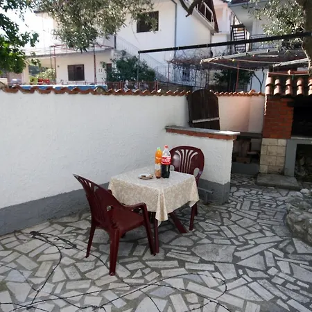 Апартаменты With A Parking Space Podaca, Makarska - 6050 *