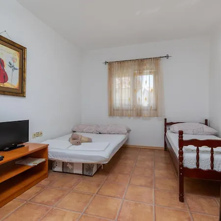 With A Parking Space Podaca, Makarska - 6050 Апартаменты Подаца