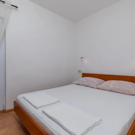 Апартаменты With A Parking Space Podaca, Makarska - 6050 Подаца