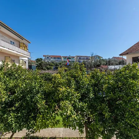 Апартаменты With A Parking Space Podaca, Makarska - 6050 *