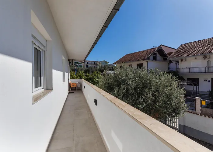 With Parking Space Podaca, Makarska - 6050 Podaca